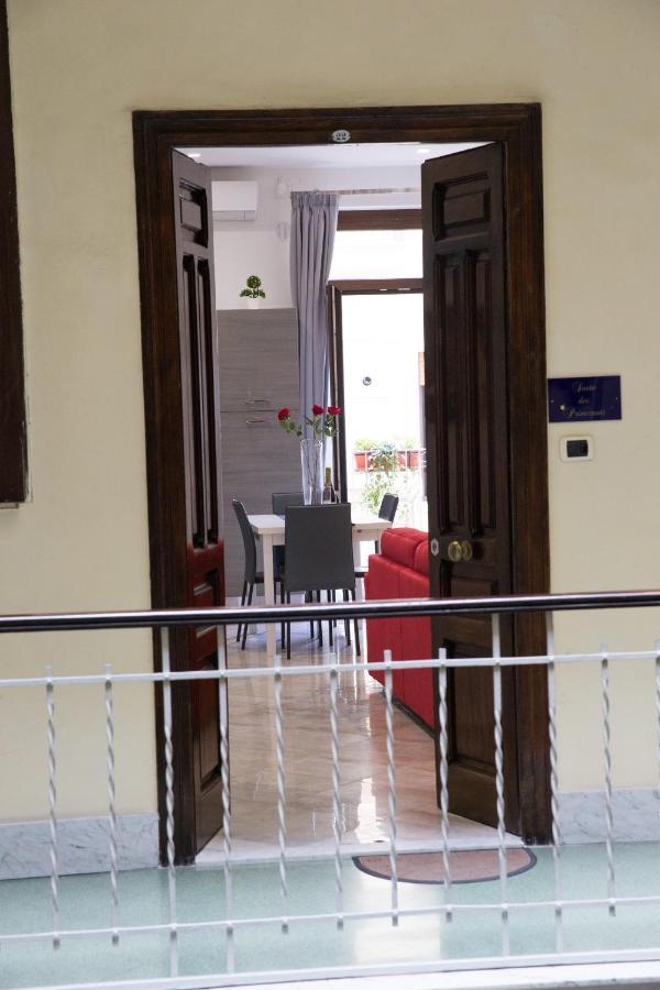 Suite Dei Principati Salerno Exterior foto